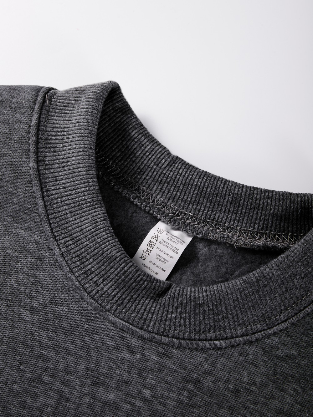 Peace Was Never An Option Duck - Winter Clothing Options reseña y precio